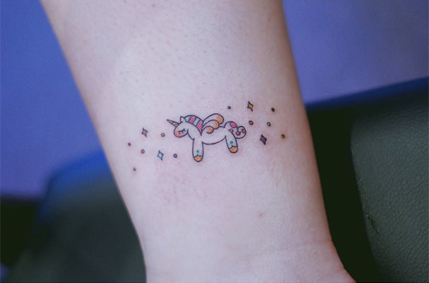 Stunning Minimalist Tattoo Ideas for Men and Women that Prove Less is More