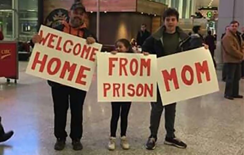 Funny airport pickup signs