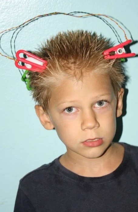 Spiked hair with peg clips