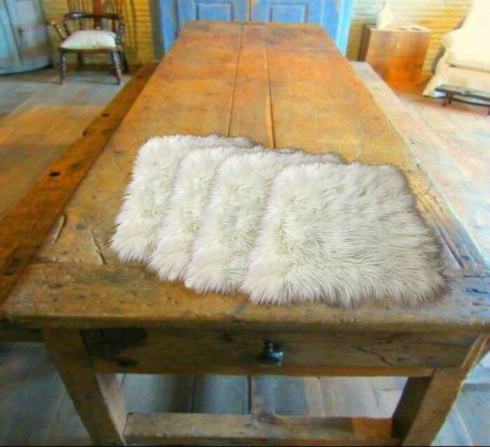 I found these fluffy table mats on Etsy and I want them all.