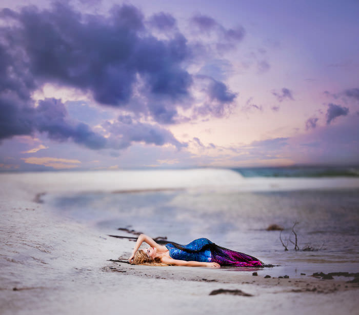 The Lure of Realistic Mermaid Photos: A Captivating Phenomenon