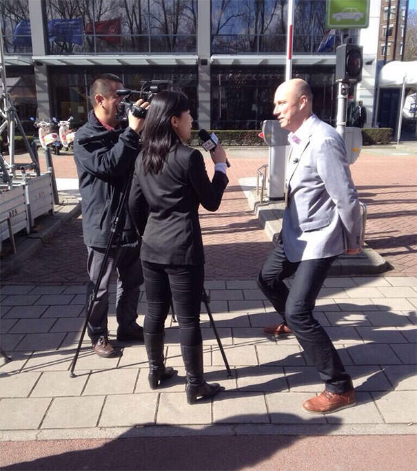 Dutch employee interviewed by Chinese media