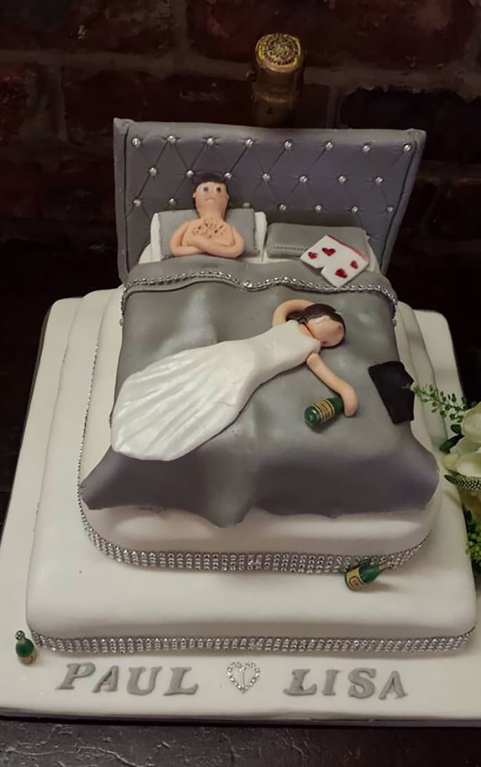 This wedding cake was a perfect fit for the wedding