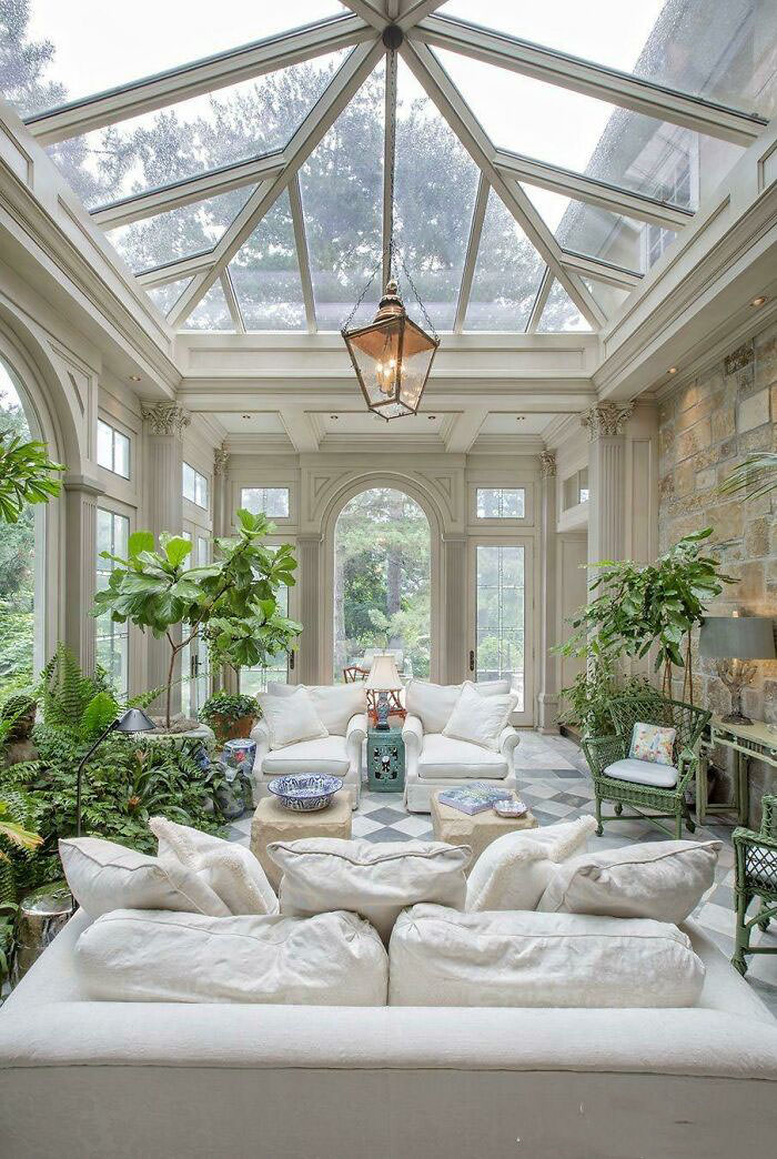 A traditional conservatory in Omaha