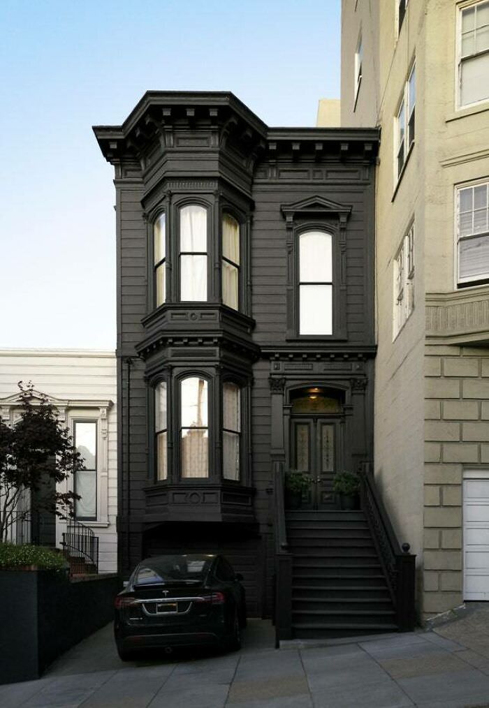 Classic San Franciscan Victorian with a very modern color aesthetic