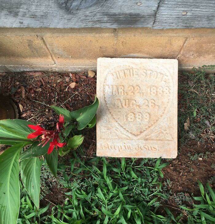 Father was building a porch at his new house and found an old headstone under the house