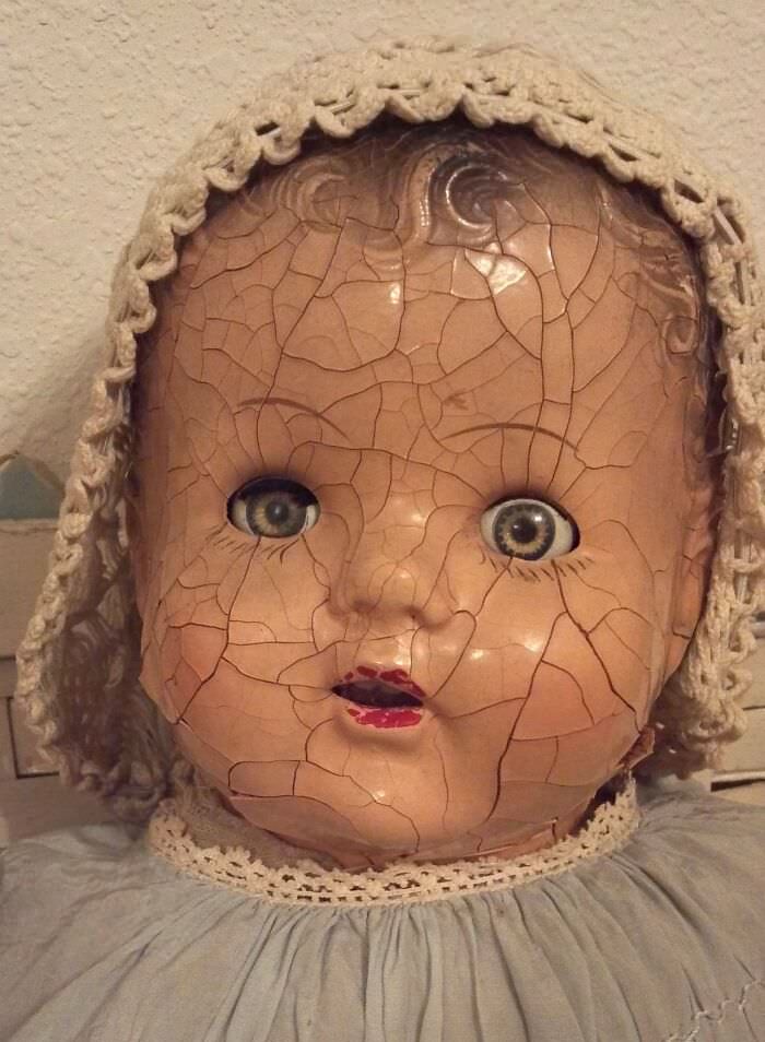Staying at my grandma's for the week... This doll is staring directly at my bed