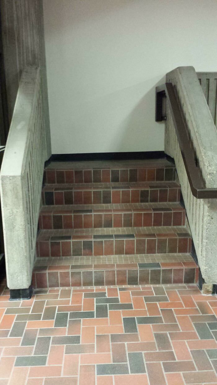 University has staircase to classroom 9 and 3/4.