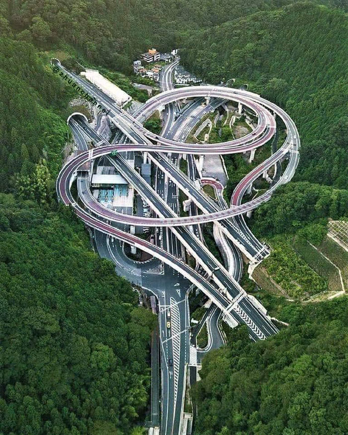 Hisashimichi Interchange: A Japanese highway junction designed with minimal environmental impact. This impressive engineering masterpiece is situated in Hachioji, near Tokyo, Japan.