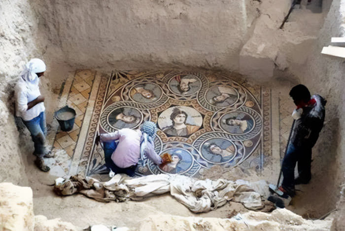 Archaeologists unearthed 2,200-year-old mosaics in the ancient Greek city of Zeugma in Gaziantep Province, Turkey. These mosaics provide a glimpse of Greek and Roman art that hasn't been seen in thousands of years.