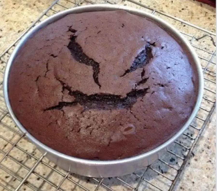 This cake that straight-up looks like oogie boogie reincarnated: