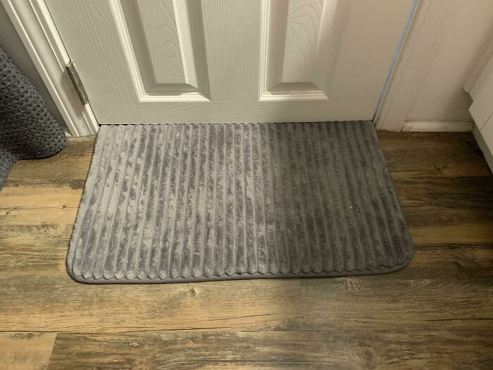 My shower mat blocks all the cold air