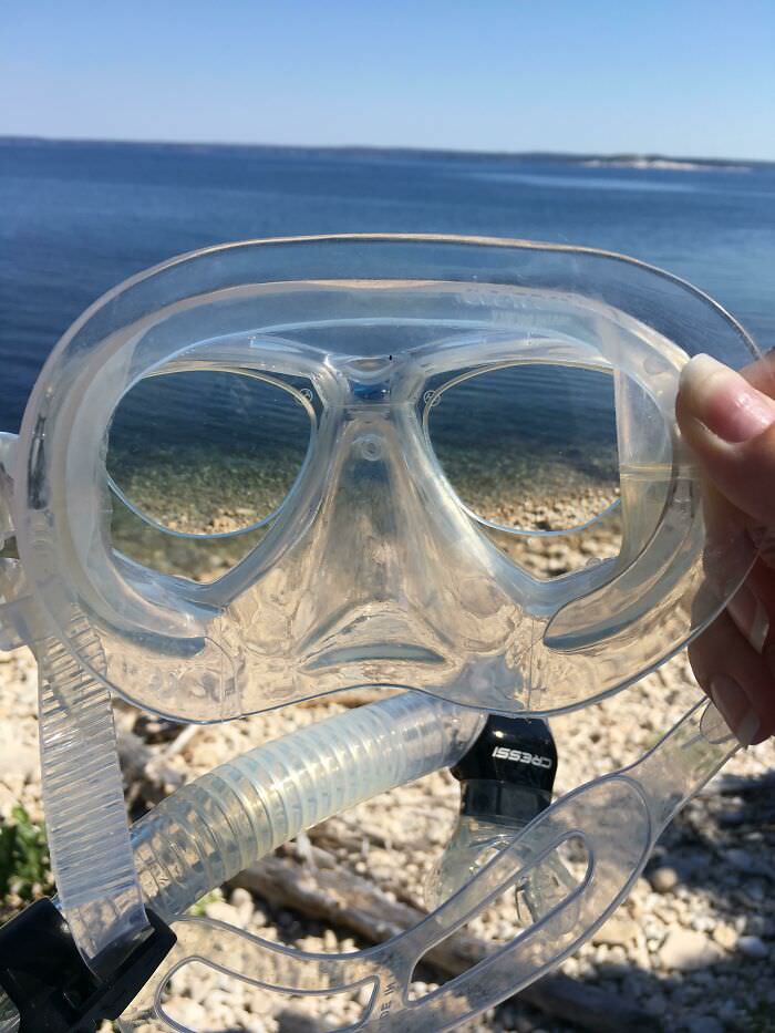 Prescription lenses fitting perfectly in a mask for clear underwater vision