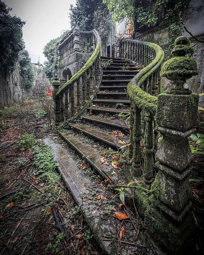 100 of the Most Stunning Photos Of Abandoned Places that will Challenge Your Perception of Beauty