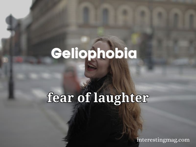 Geliophobia