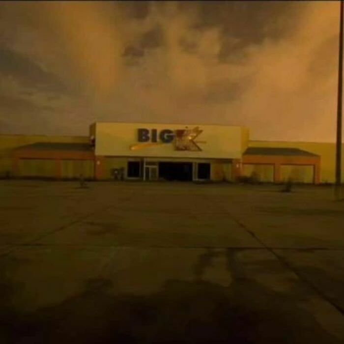 Rip kmart you were my amazon and wallmart and mall before any of those existed around here. But tbh you kind of sucked in later years.