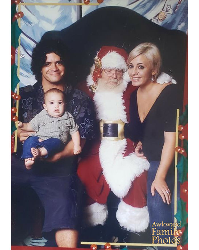 Christmas 2009. We went to the mall to take a picture with santa and seemingly nothing went wrong… my son didn’t cry, the line was manageable but santa’s attention was focused elsewhere