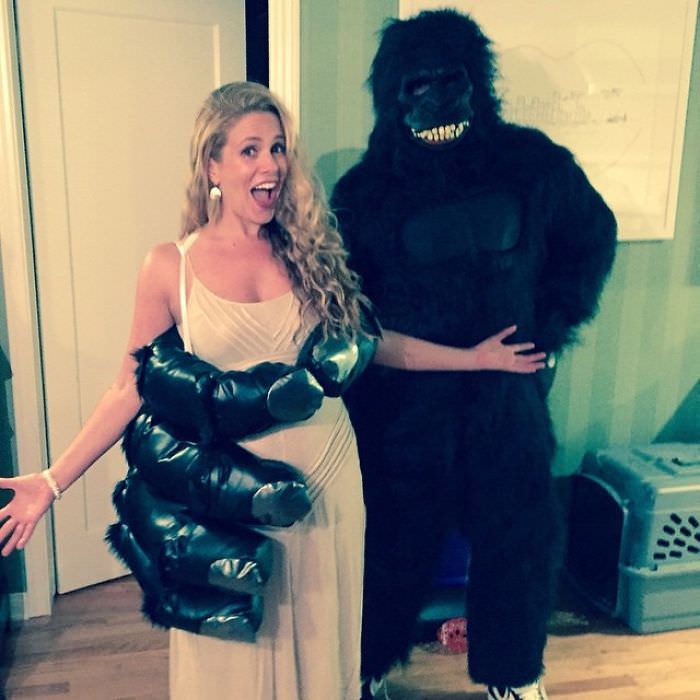 Cacee Cobb and Donald Faison as King Kong and Ann Darrow.