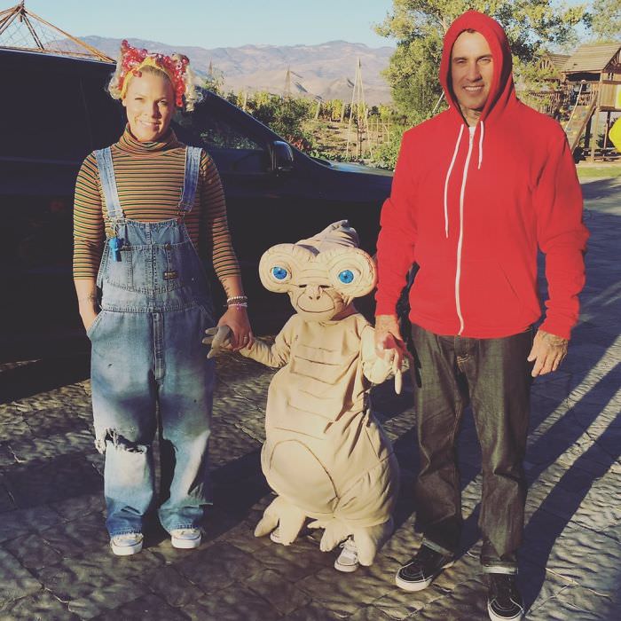 Pink and her family as E.T. characters.