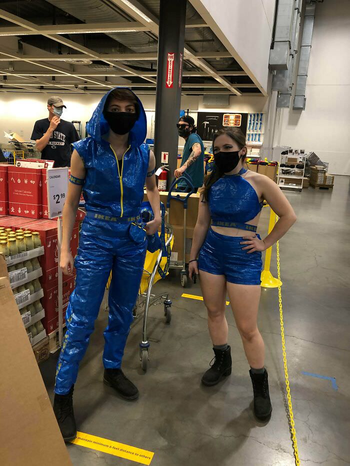 These two people I met wearing IKEA bags as clothes.