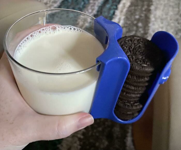 This holder for my Oreos.