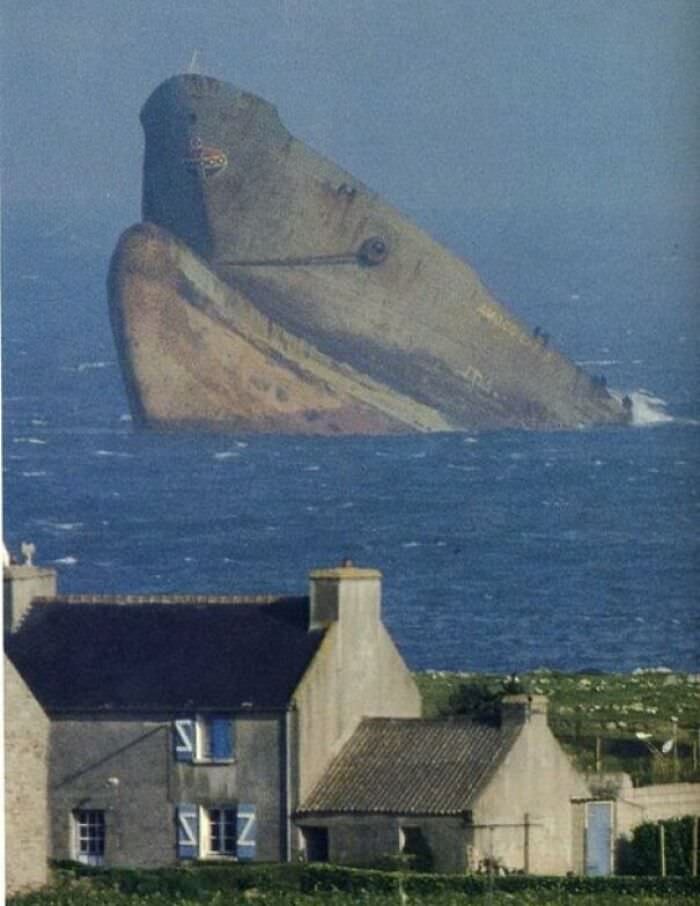 Sinking of Amoco Cadiz in Brittany 1978 looks like a giant whale surfacing.