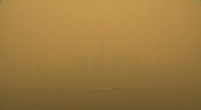 This was New York City earlier today, which was temporarily ranked #1 for the worst air quality in the world due to the wildfires in Canada.