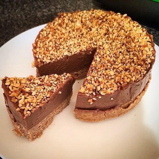 My husband made the Nutella cheesecake for us.